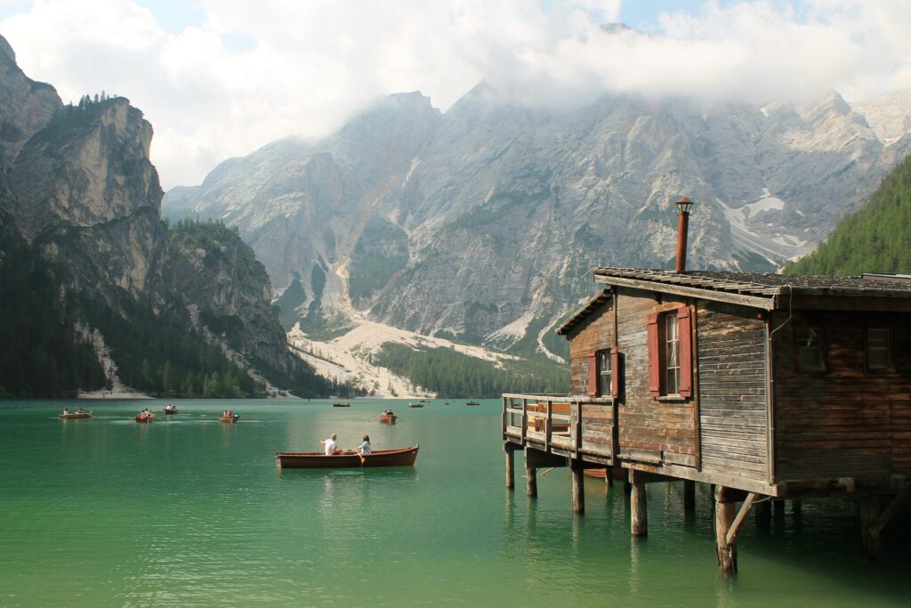 najem čolna Lago di Braies