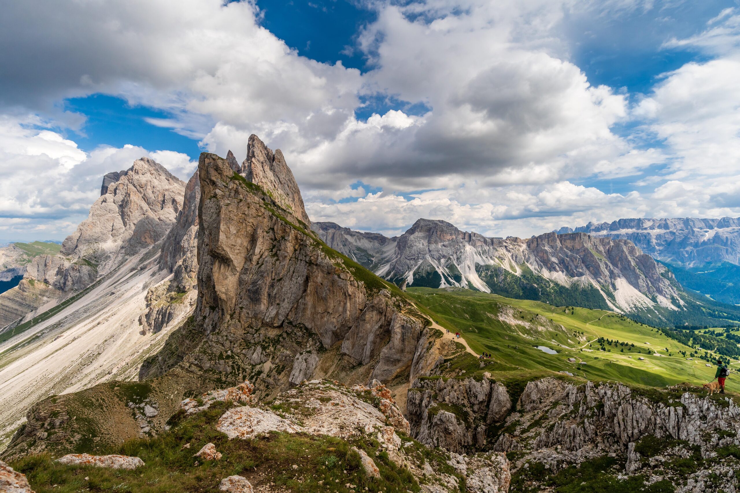 Seceda – dramatični grebeni in eden najlepših razgledov med kraji v Dolomitih